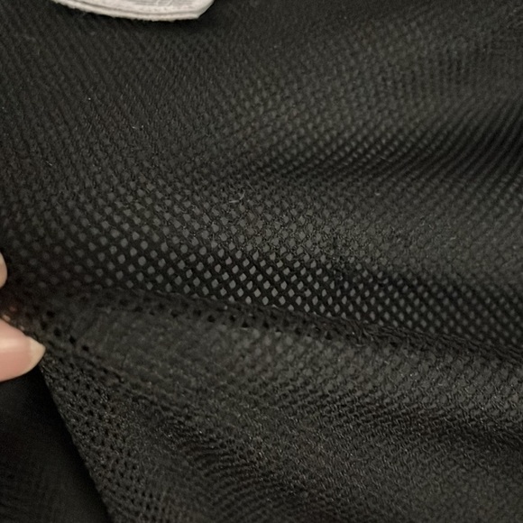 Avalanche black hooded jacket. Size Medium. - Picture 9 of 9